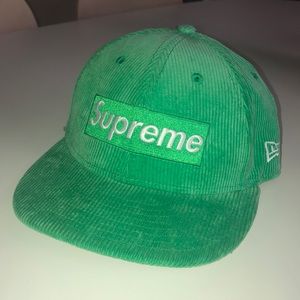 Supreme Fitted hat